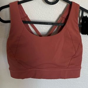 Lululemon sports bra